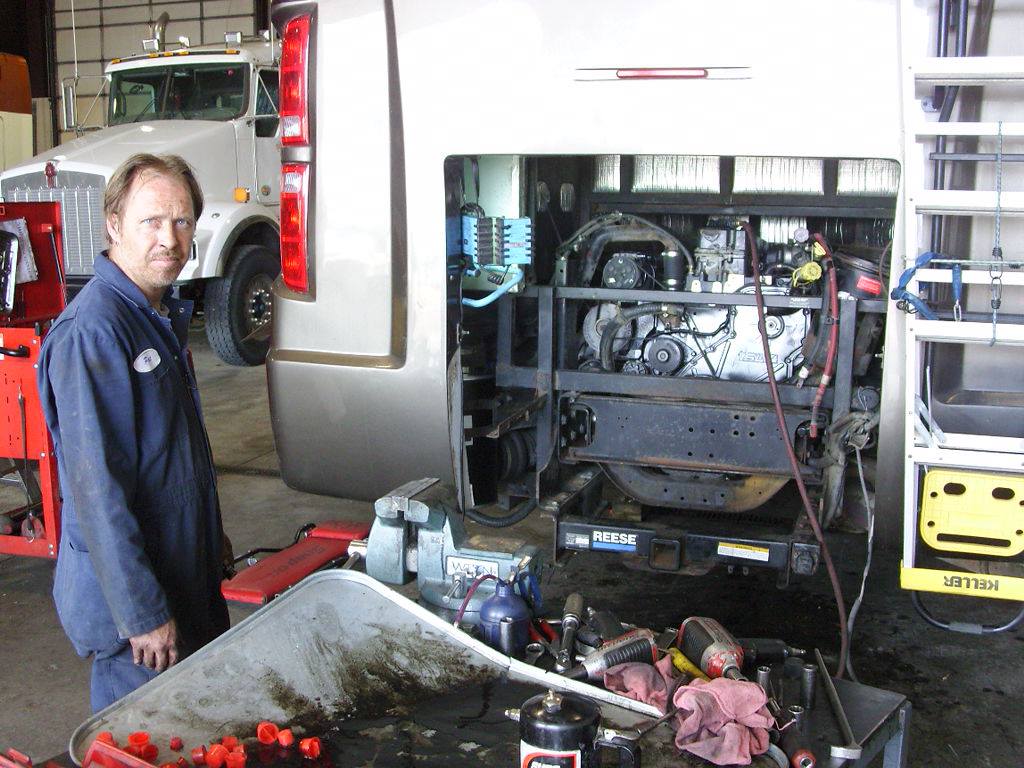 Diesel motorhome engine repair service in Rawlins Wyoming